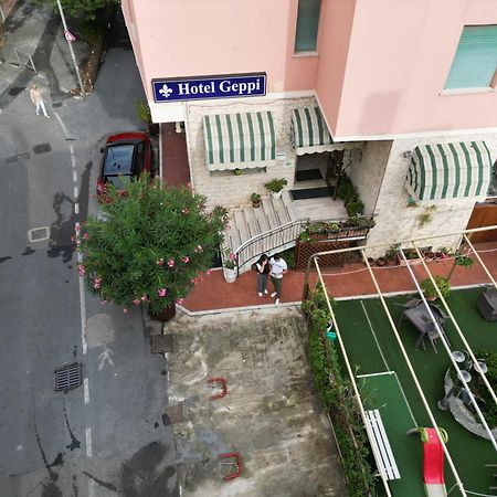 Hotel Geppi Pietra Ligure Esterno foto