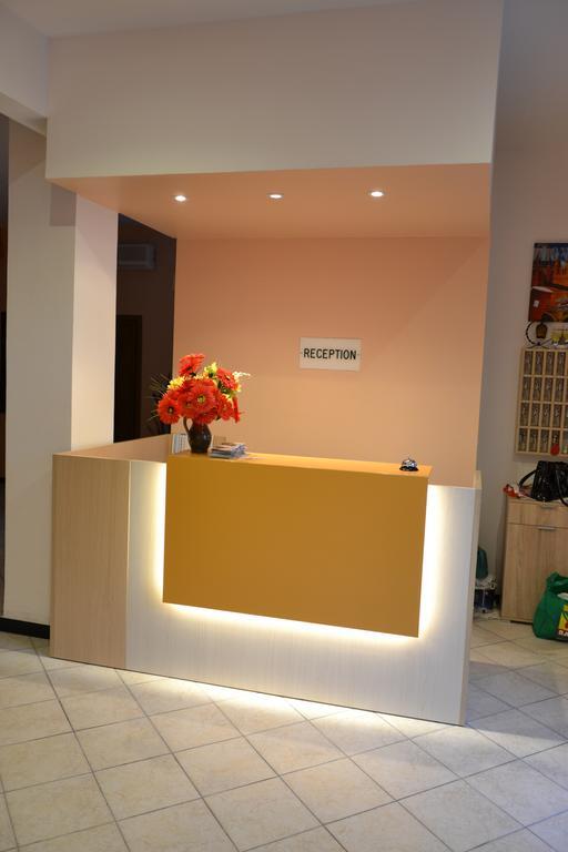 Hotel Geppi Pietra Ligure Esterno foto