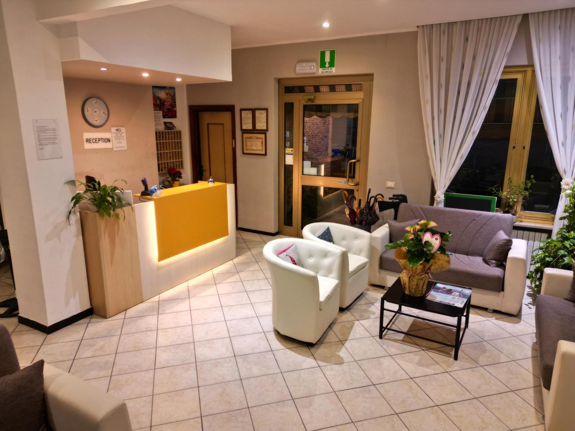 Hotel Geppi Pietra Ligure Esterno foto